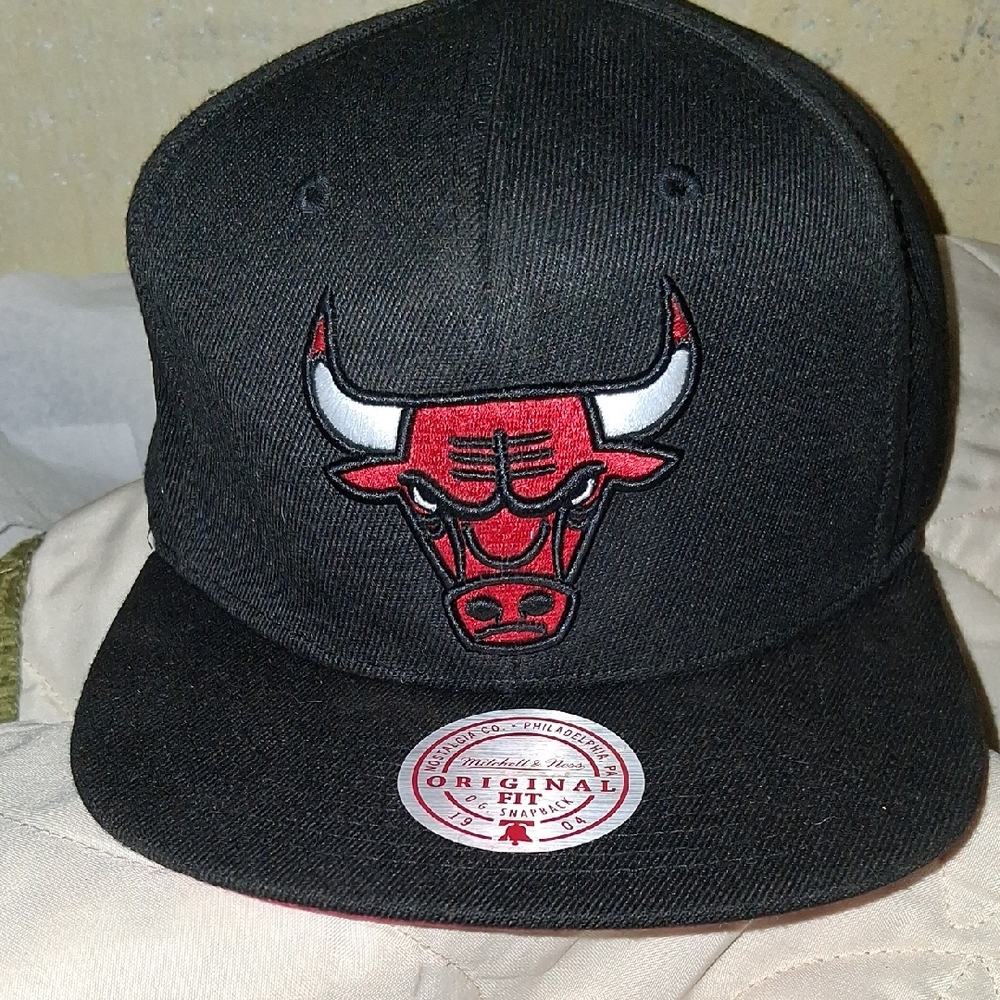 Black and Red Bulls Cap